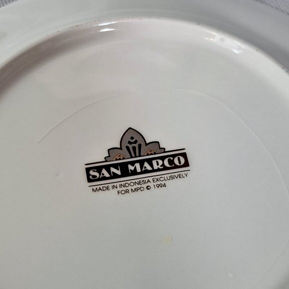 San Marco Snowflake 8" salad plate Set of Two - Picture 11 of 11